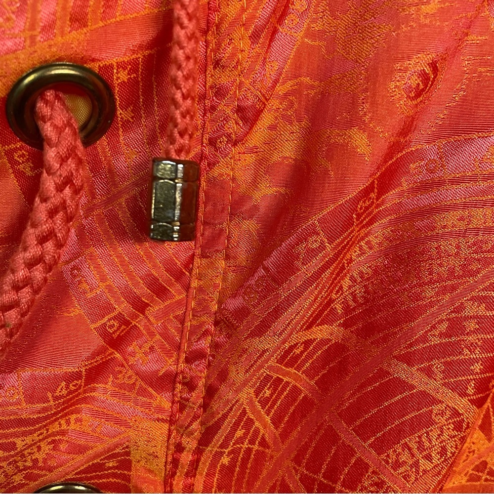 Le Coq Sportif Rare Celestial Compass Print Vibrant Orange and Pink Windbreaker - Picture 11 of 13